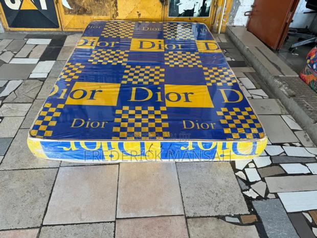 Double Mattress for Sale · Photo 1