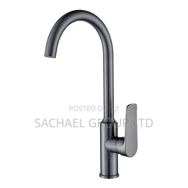 Black Kitchen Faucet · Photo 2
