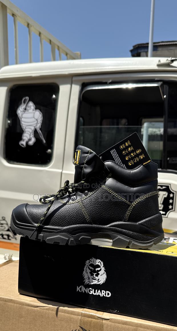Hunter Kinguard Safety Boot · Photo 2