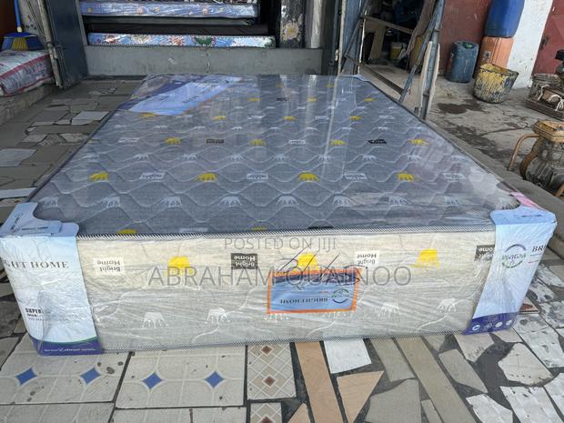 13inches High Density Mattress for Sale · Photo 1