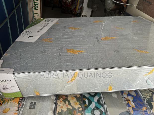 12inches High Density Mattress for Sale · Photo 1