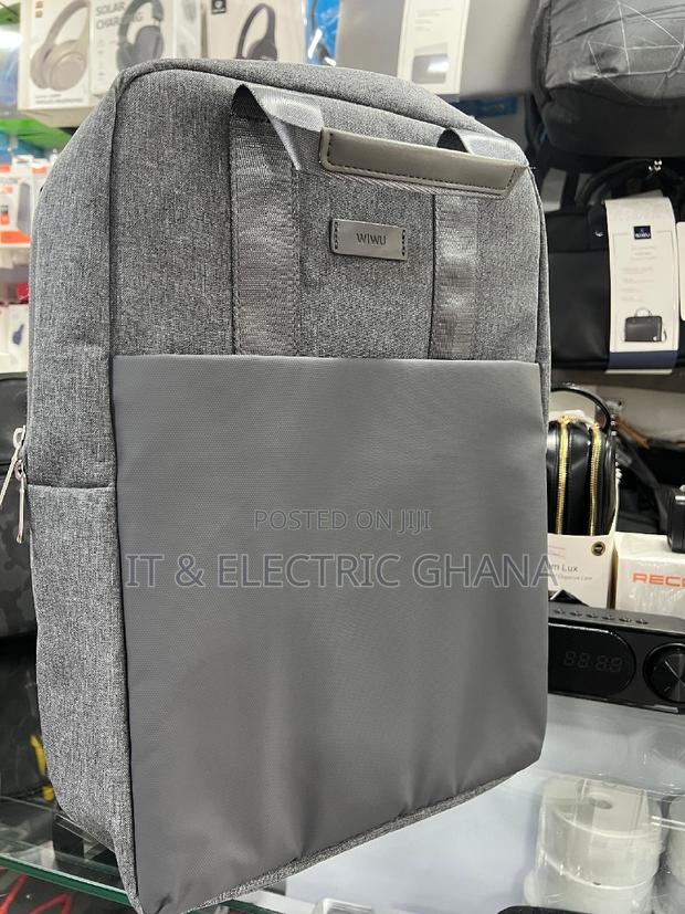 Laptop Bag · Photo 1