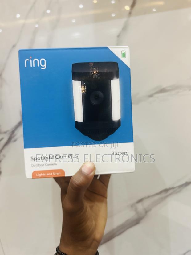 Grab Your Favorite Ring Spotlight Cam Pro Battery · Photo 1
