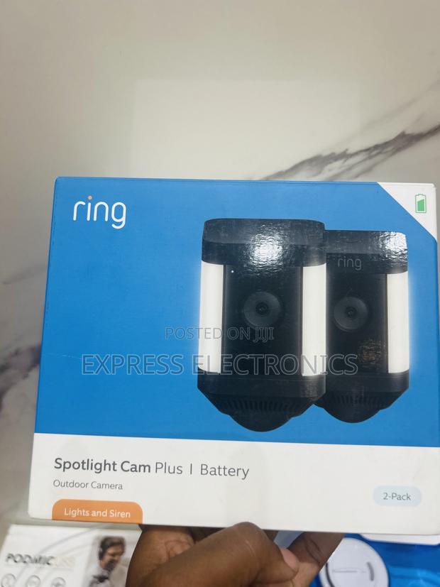 Ultra Modern Two in One Ring Spotlight Cam for Plus · Photo 1