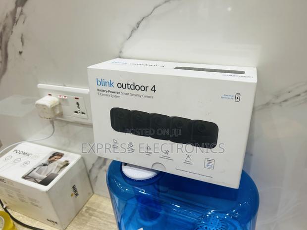 Smart Security Camera Blink Outdoor Cam 4 · Photo 1