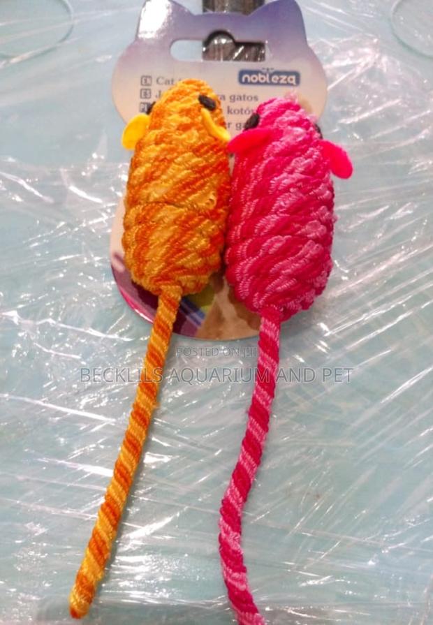 Cat Play Toys · Photo 1
