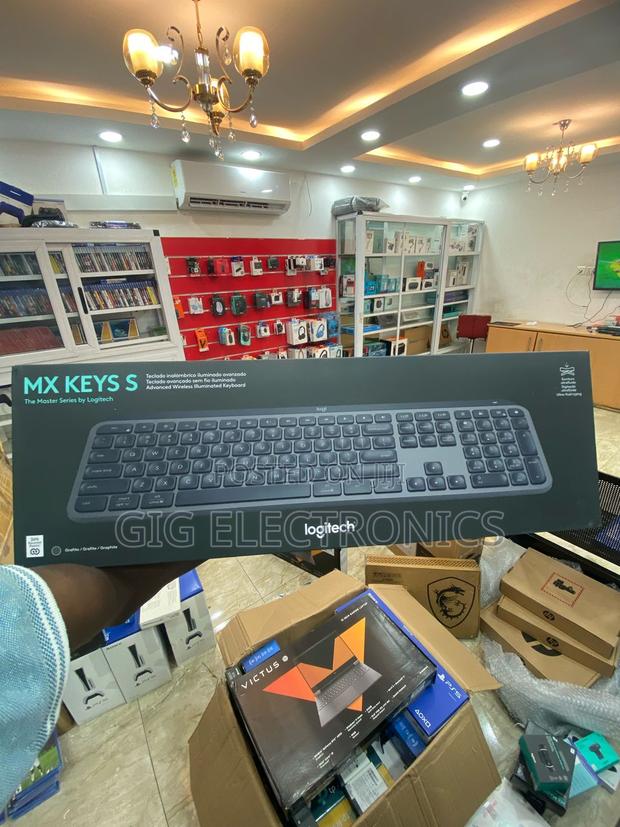 Logitech Mx Keys Wireless Keyboard · Photo 1