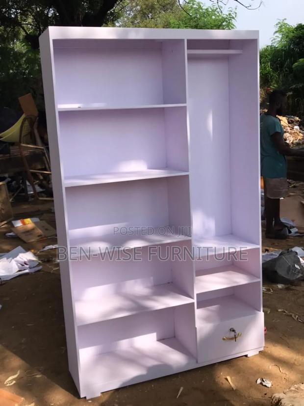 Quality Shoe and Bag Rack · Photo 1