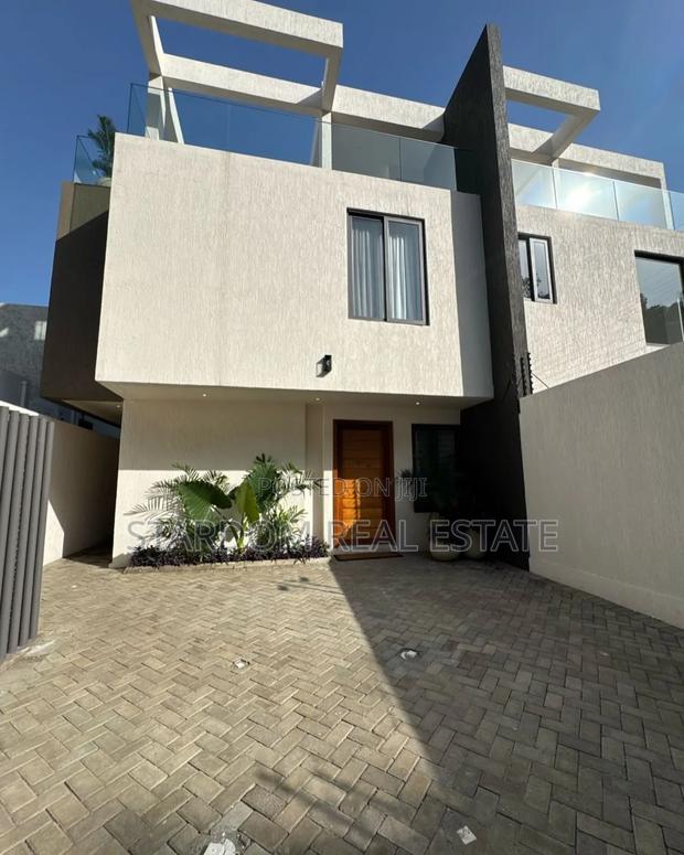 Furnished 3bdrm Duplex in Cantonments for rent · Photo 1