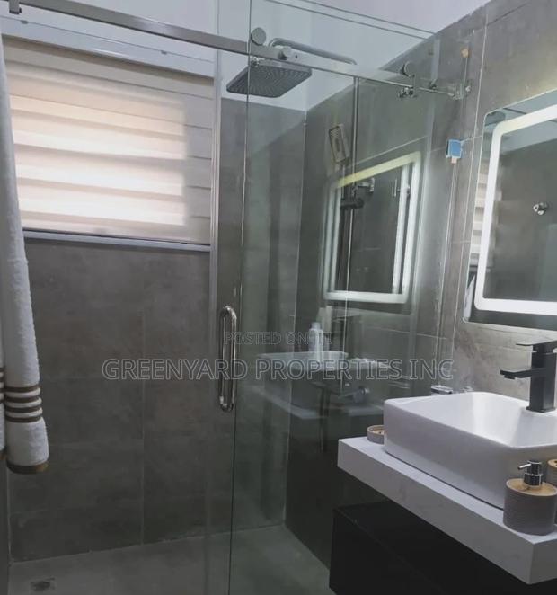 Furnished 4bdrm House in American House, East Legon for rent · Photo 4