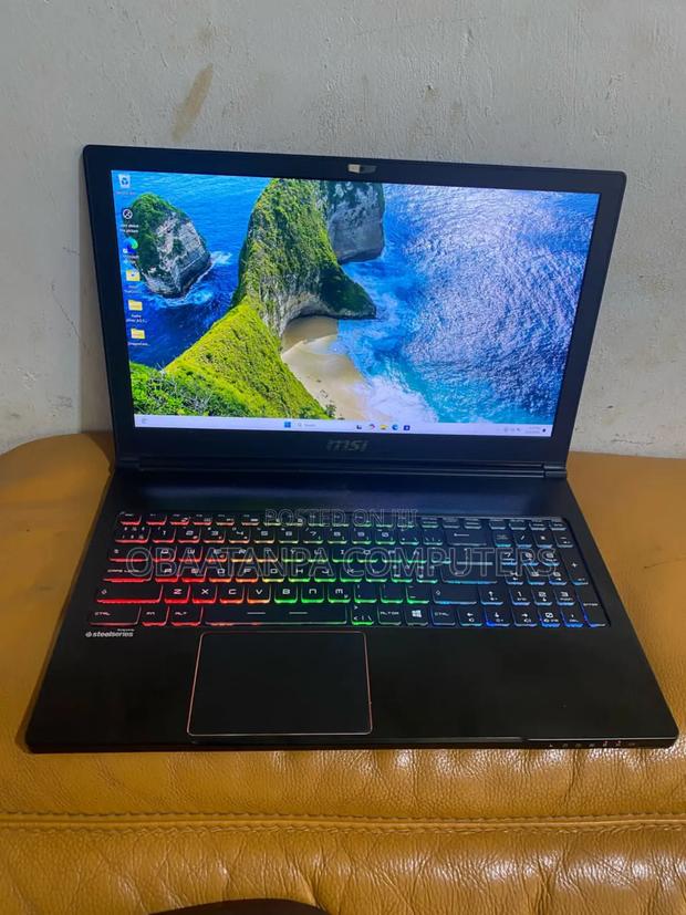 Laptop MSI GS63 7RD Stealth 16GB Intel Core i7 SSD 256GB · Photo 3