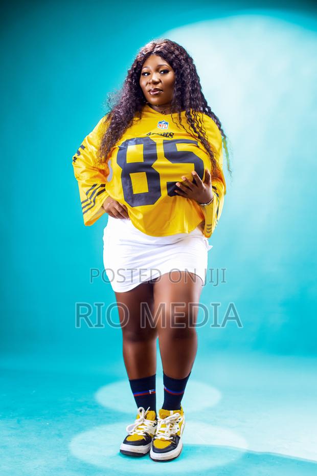Book for Your Photography Moment · Photo 1