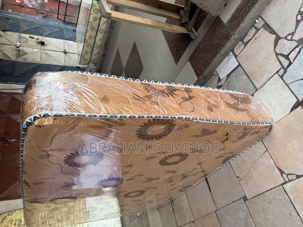 8inch Standard Double Mattress for Sale · Photo 1