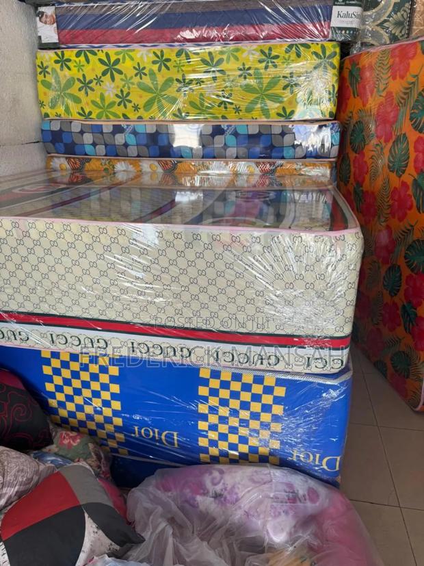 Super High Density Mattress for Sale · Photo 1