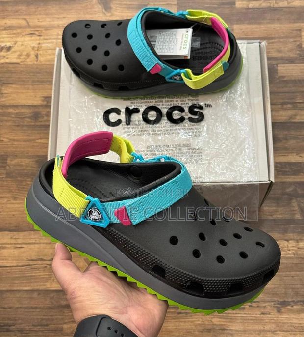 Crocs Unisex Classic Hiker Clogs · Photo 1