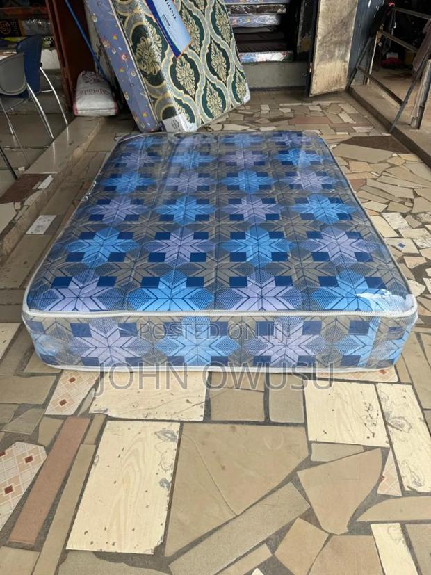 11inch High Density Double Mattress for Sale · Photo 1