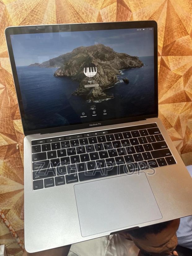 Laptop Apple MacBook Pro 2018 16GB Intel Core i5 SSD 512GB · Photo 2