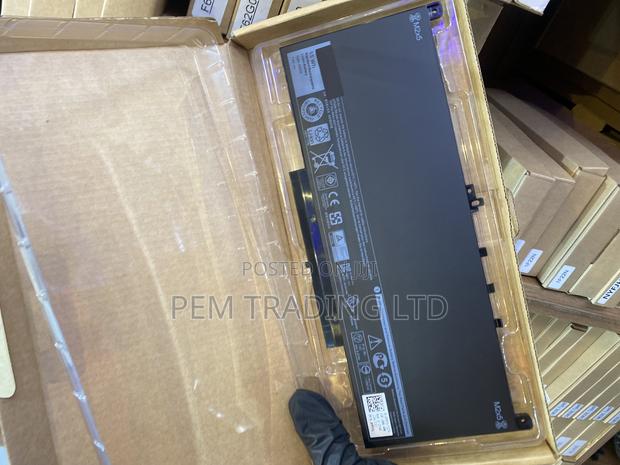 J60j5 Battery With Dell Latitude E7470 E7270 7470 7270 · Photo 1