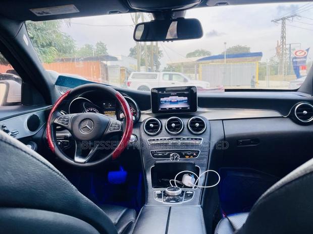 Mercedes-Benz C300 Base C300 AWD 4MATIC Sedan 2018 White · Photo 4