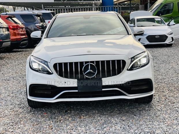 Mercedes-Benz C300 Base C300 AWD 4MATIC Sedan 2018 White · Photo 3