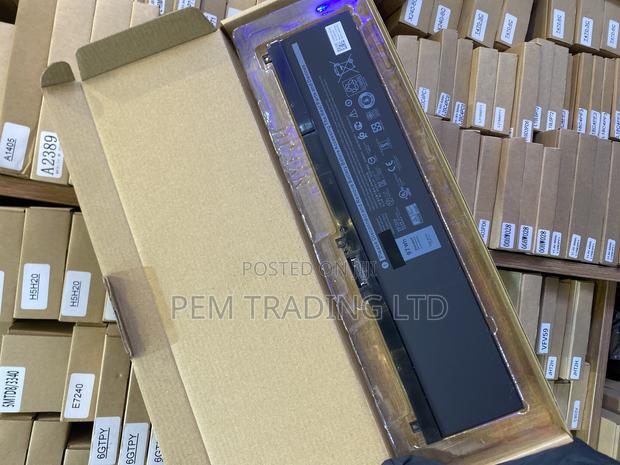 Nyfjh Battery Compatible With Dell Precision 7530 7730 7540 · Photo 2