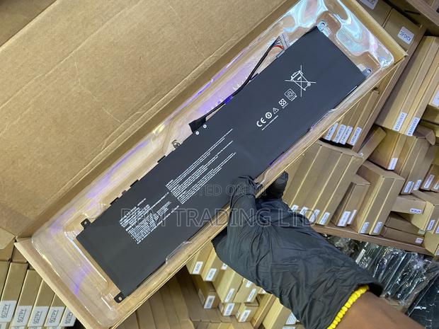 Asodi Bty-M57 Laptop Battery Compatible With Msi Gp76 Gp66 · Photo 1