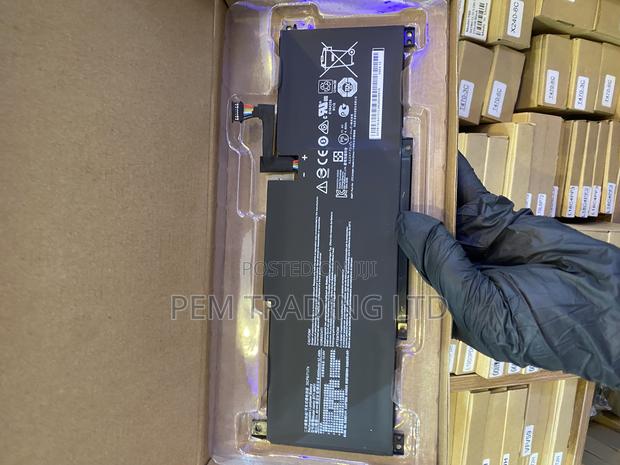 Bty-M491 Laptop Battery for Msi Modern 15 A10 A10m · Photo 2