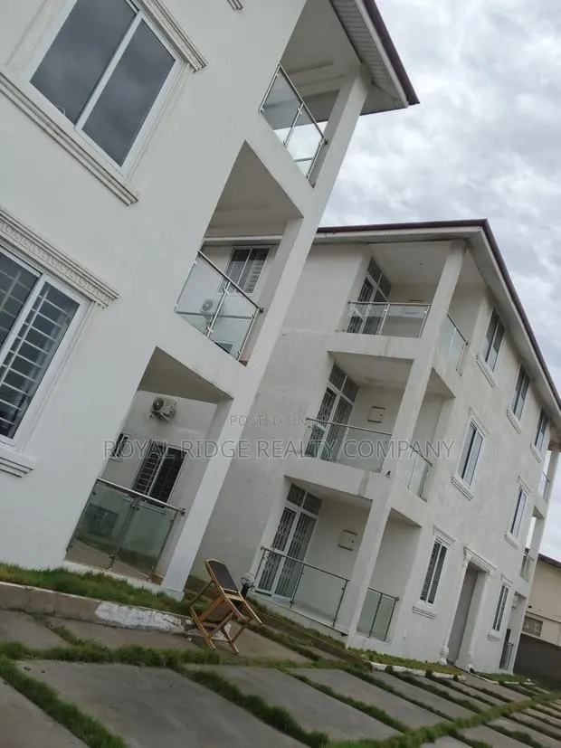 2bdrm Apartment in Trasacco, Accra Metropolitan for rent · Photo 1