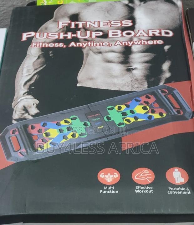 30 in 1 Home Workout Set With Foldable Push Up Board · Photo 2