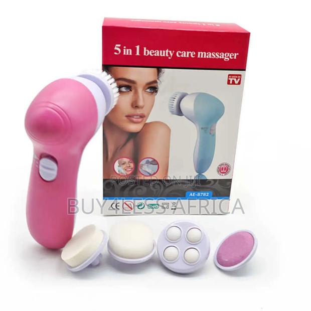 Powerful Beauty Care Face Massager (5 In 1) · Photo 1