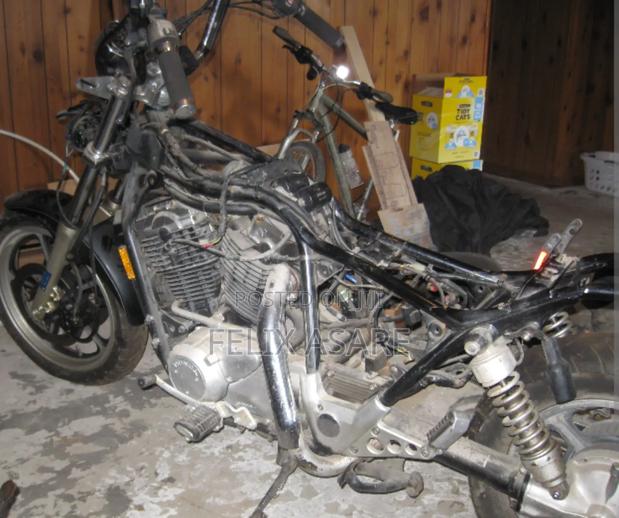 Honda VT 2002 Black · Photo 2