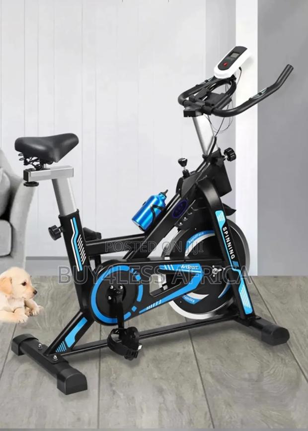 High Quality Fitness Spinning Bike / Best Stationary Bike · Photo 2