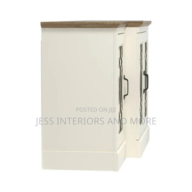 Accent Sideboard/ Storage Cabinet · Photo 6