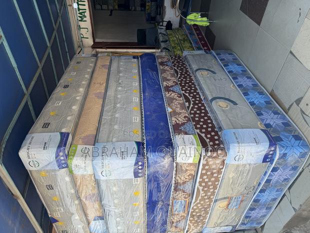 Double Mattress for Sale · Photo 1
