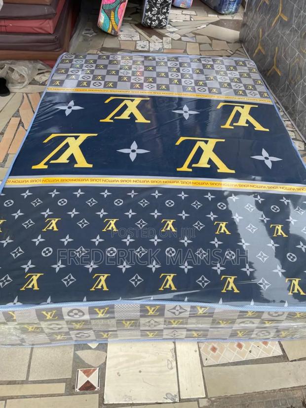 Standard 2double Mattress for Sale · Photo 1