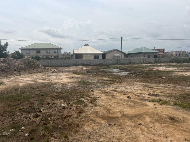 14plots for Sale at Mataheko · Photo 2