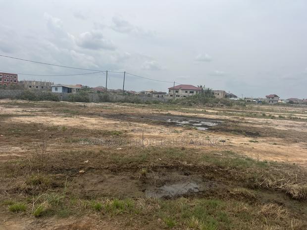 14plots for Sale at Mataheko · Photo 3