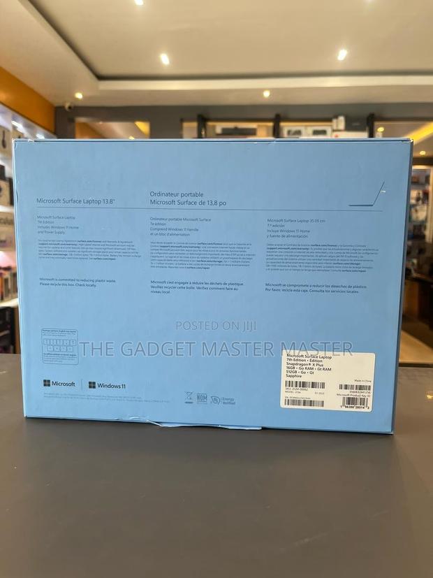 New Microsoft Surface Laptop 7 16GB Qualcomm Snapdragon X Plus 512GB · Photo 3