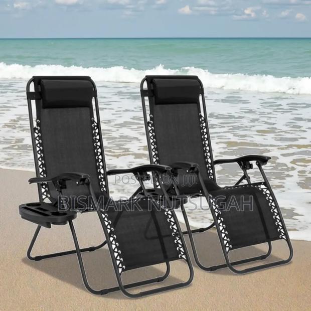 Foldable Outdoor Lounger Chairs · Photo 3