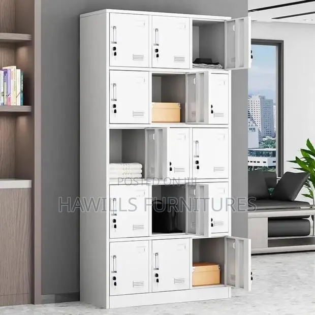 15-door Storage Cabinet With Lockers · Photo 1