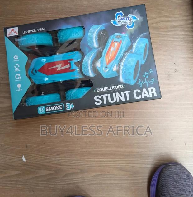 Beautiful Remote Toy Car (360 Degree Turn) · Photo 2