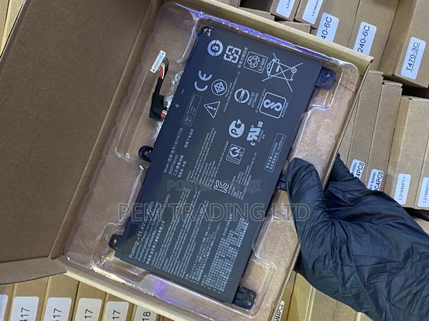 B31n1726 Replacement Laptop Battery Compatible With Asus · Photo 2
