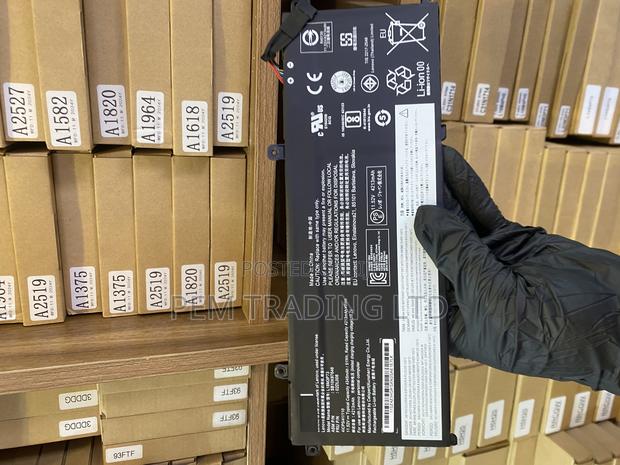 L18m3p73 L18m3p74 Laptop Battery Compatible With Lenovo · Photo 1