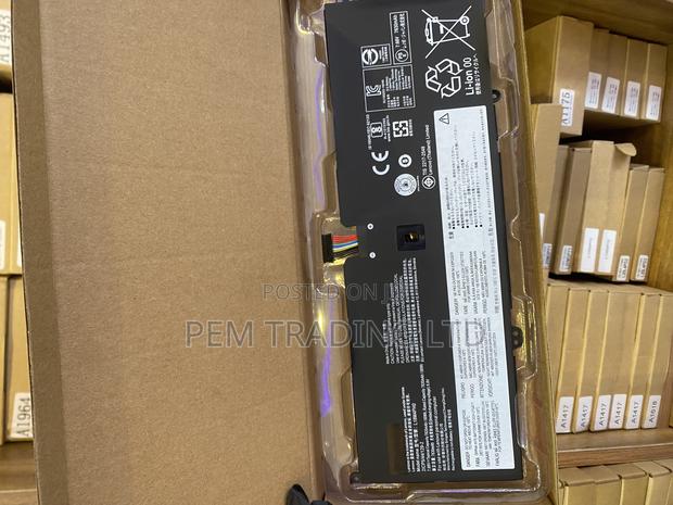 L18m4ph0 Laptop Battery Compatible With Lenovo Ideapad Yoga · Photo 1