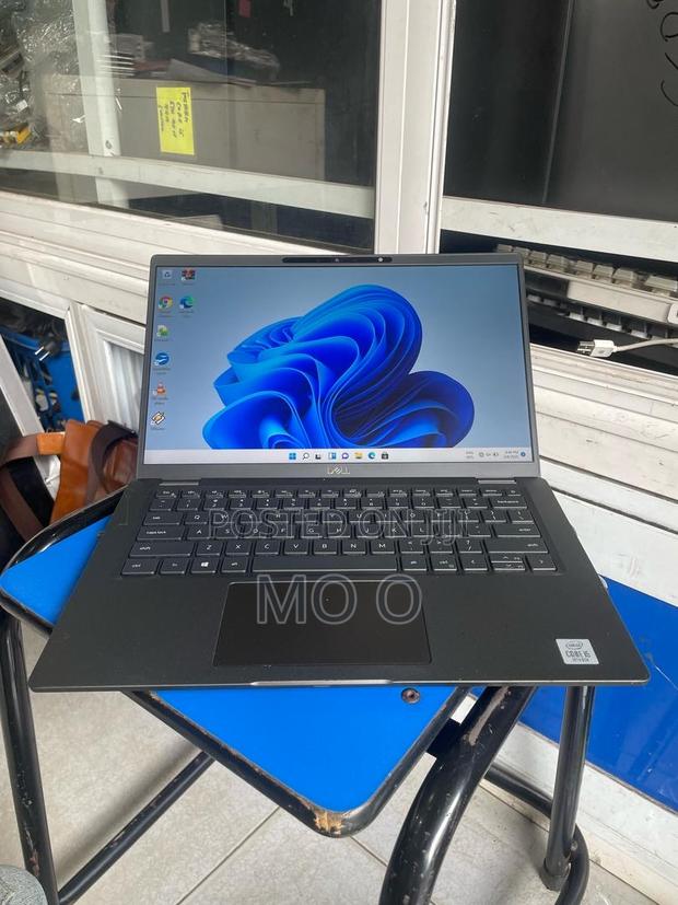 Laptop Dell Latitude 7410 16GB Intel Core I5 SSD 256GB · Photo 1