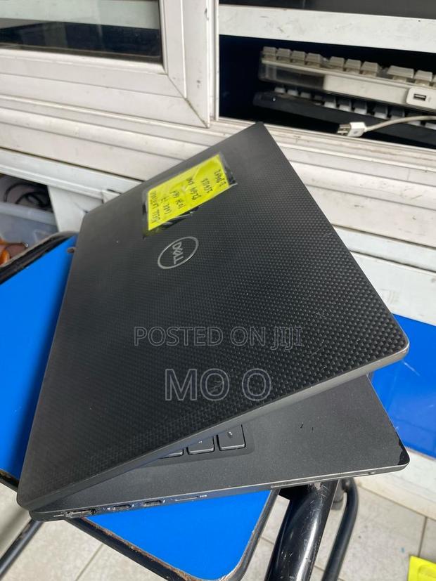 Laptop Dell Latitude 7410 32GB Intel Core i7 SSD 256GB · Photo 4