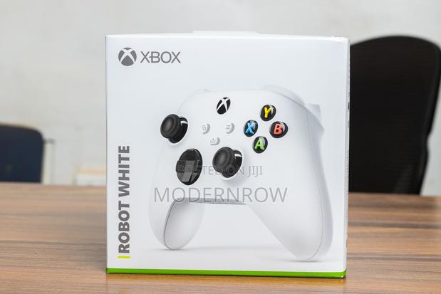 Xbox Wireless Gaming Controller · Photo 1