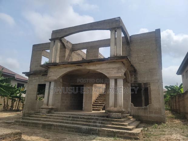 6bdrm House in Santasi Kokobeng, Kumasi Metropolitan for sale · Photo 4