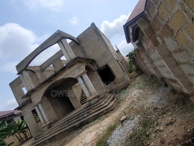 6bdrm House in Santasi Kokobeng, Kumasi Metropolitan for sale · Photo 7