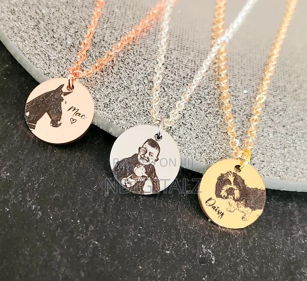 Engraving on Jewelry · Photo 3